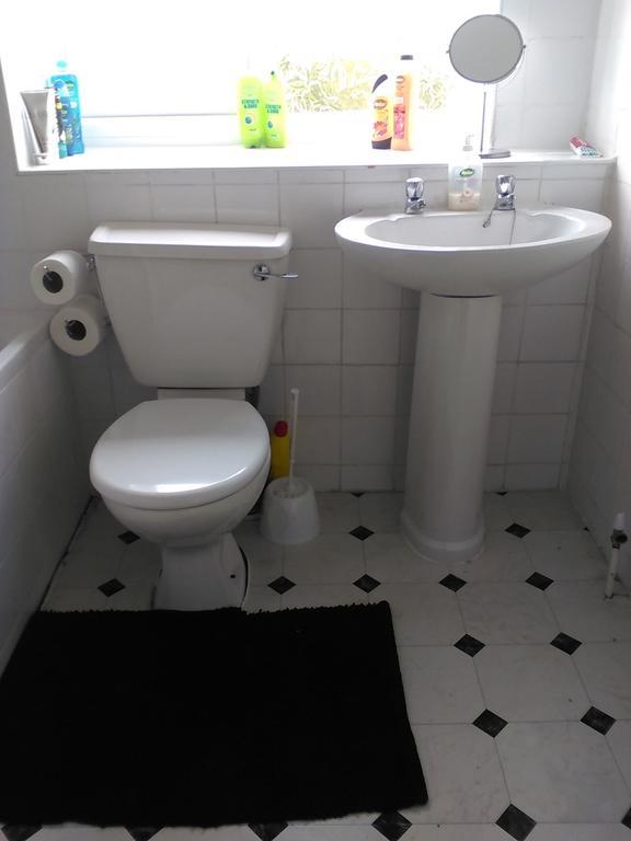 Carters Guesthouse Мілтон-Кінз Номер фото